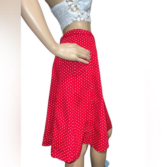 3️⃣/$25 CUTEST H&M skirt - Picture 4 of 6
